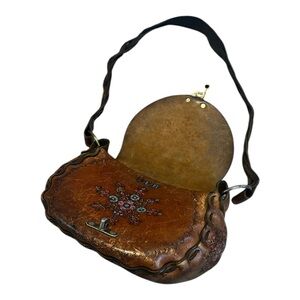 Vintage 70’s hand made Brown Leather Embroidered Women's Bag  medium size
